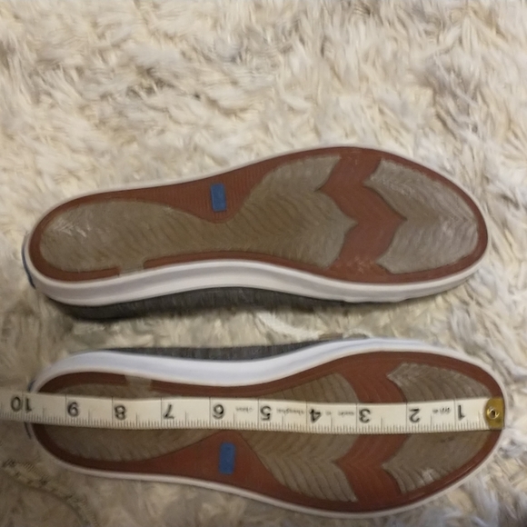 Keds woman's size 7.5 classic canvas sneakers - Picture 14 of 15